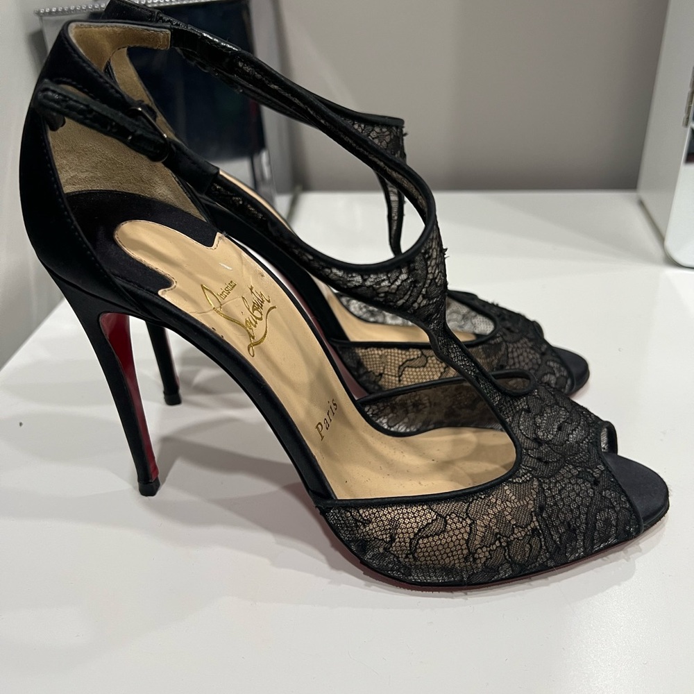 Christian Louboutin Senora heels